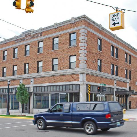 Onc S Midland MI